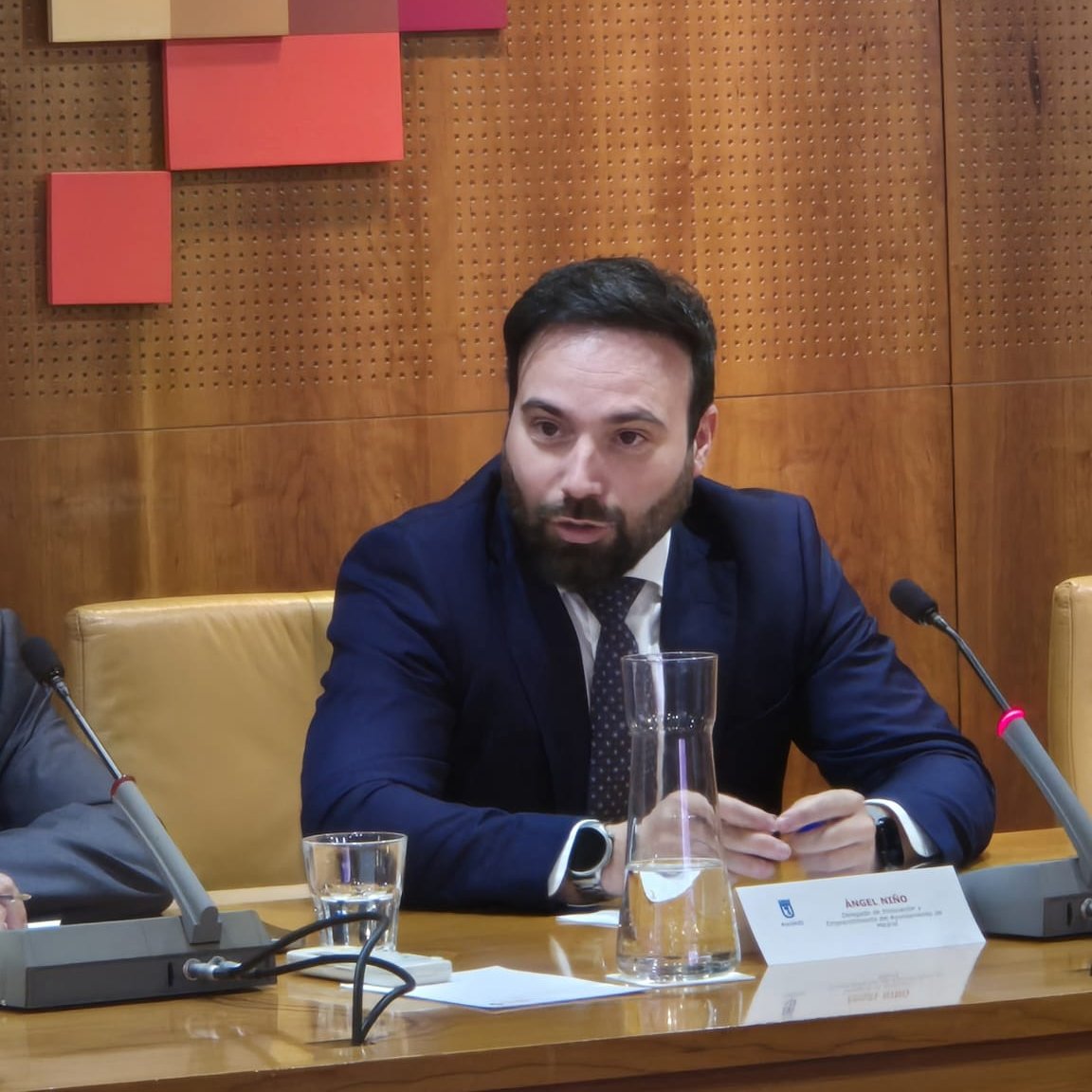 AngelNinoQ's tweet image. 📍Madrid presenta el #Sandbox de innovación en la Comisión de Innovación, Digitalización y Sociedad de la Información de @_CEIM_ .

Una ordenanza que permite innovar, probar y testar soluciones tecnológicas en un entorno urbano real.