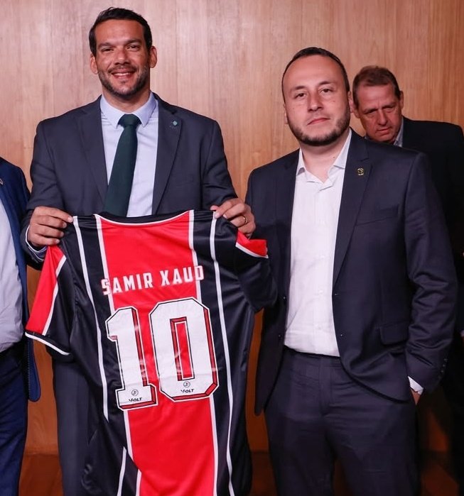 betobett's tweet image. JEC 2025: 13 V, 13 E, 15 D

36 gols pró, 48 contra

No agregado da bola:

Figueirense 6 x 2
Criciúma 3 x 0
Avaí 3 x 0
Chapecoense 3 x 2
Criciúma &quot;C&quot; 2 x 2

Nos 3 anos da atual gestão, não sabe o que é vencer Brusque, Marcílio Dias e Hercílio Luz. (15 J)

Craque do ano: Samir Xaud