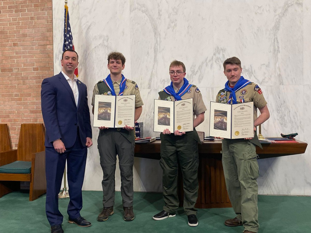 RepMarkosek's tweet image. Turtle Creek resident Benjamin Hill, Monroeville resident Parker Creswell, and Trafford resident Alex Heintz all achieved the rank of Eagle Scout. Yesterday I was honored to be invited to present them each with a citation and American Flag. 🇺🇸