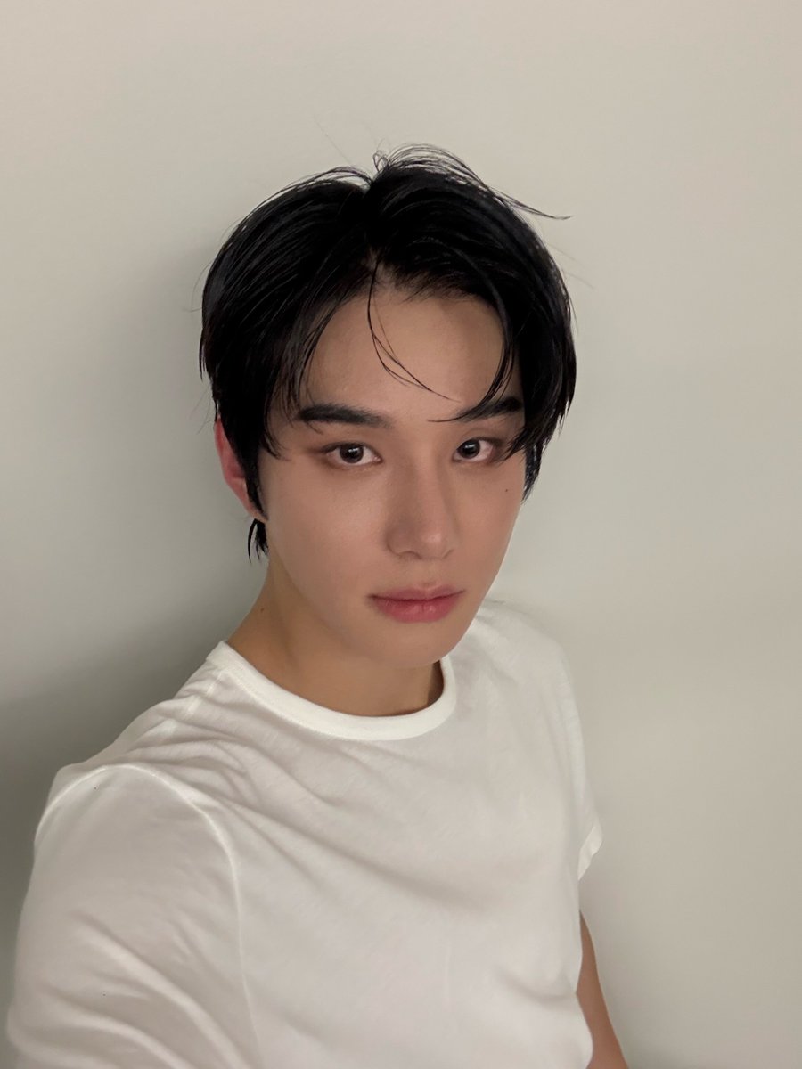 LOOKSJAEWOO's tweet photo. #JUNGWOO 250802 https://t.co/RDrty7OK7R