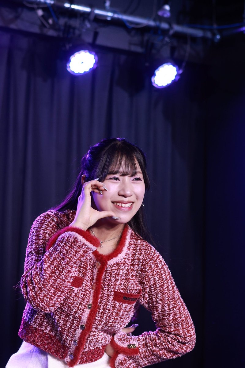 minamiaina's tweet image. 2025/11/24 A-kukan 〜SAKURA会〜
一足早くクリスマスを楽しんでいたあいるちゃんでした。
#あいるの幸せふぁいる
#TwinkleTroupe
#あいるに夢中でまぁいる
#イロハサクラ