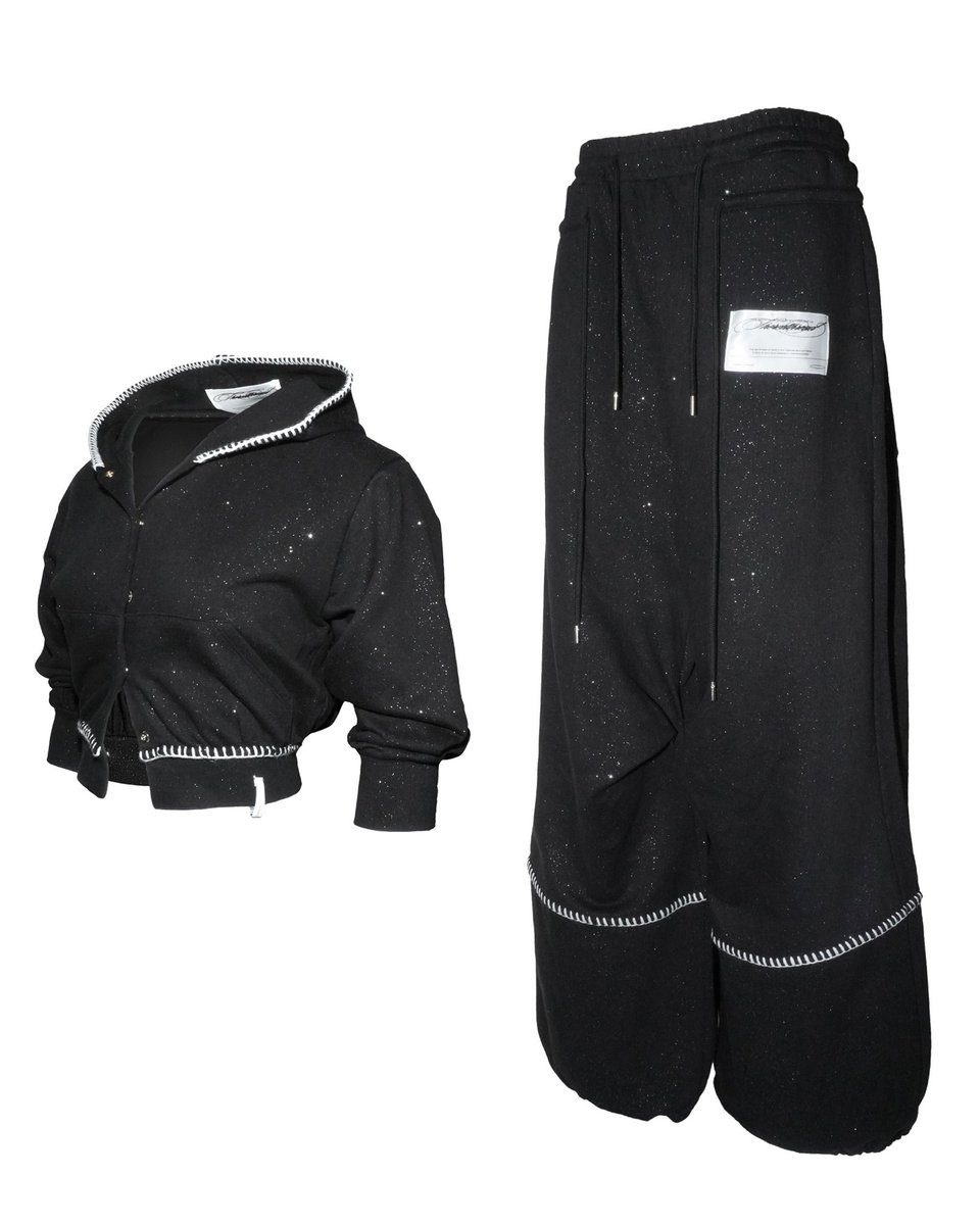 あやaya♡即購入大歓迎‼︎専用 ピンクの👙きてみた💗 2枚目の写真と眩し〜って顔😂 #水着 #fr2