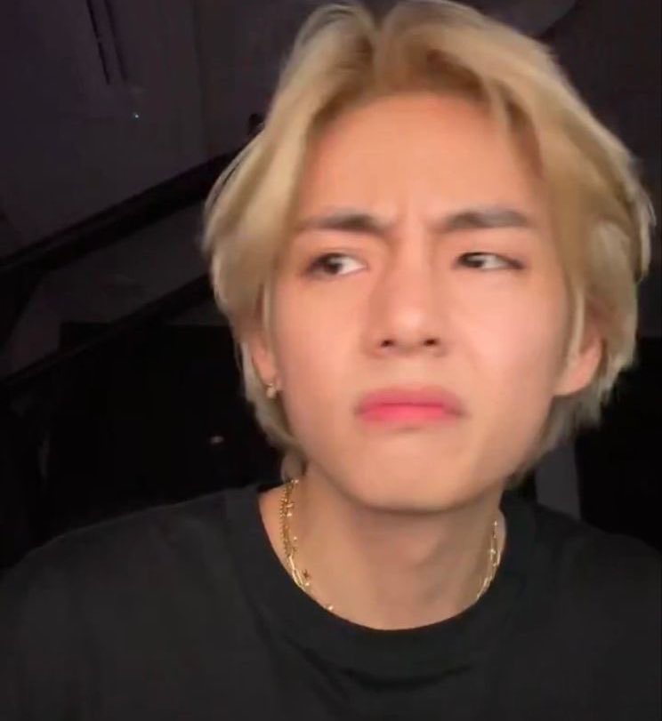 jungkovtae's tweet image. THEM 😭