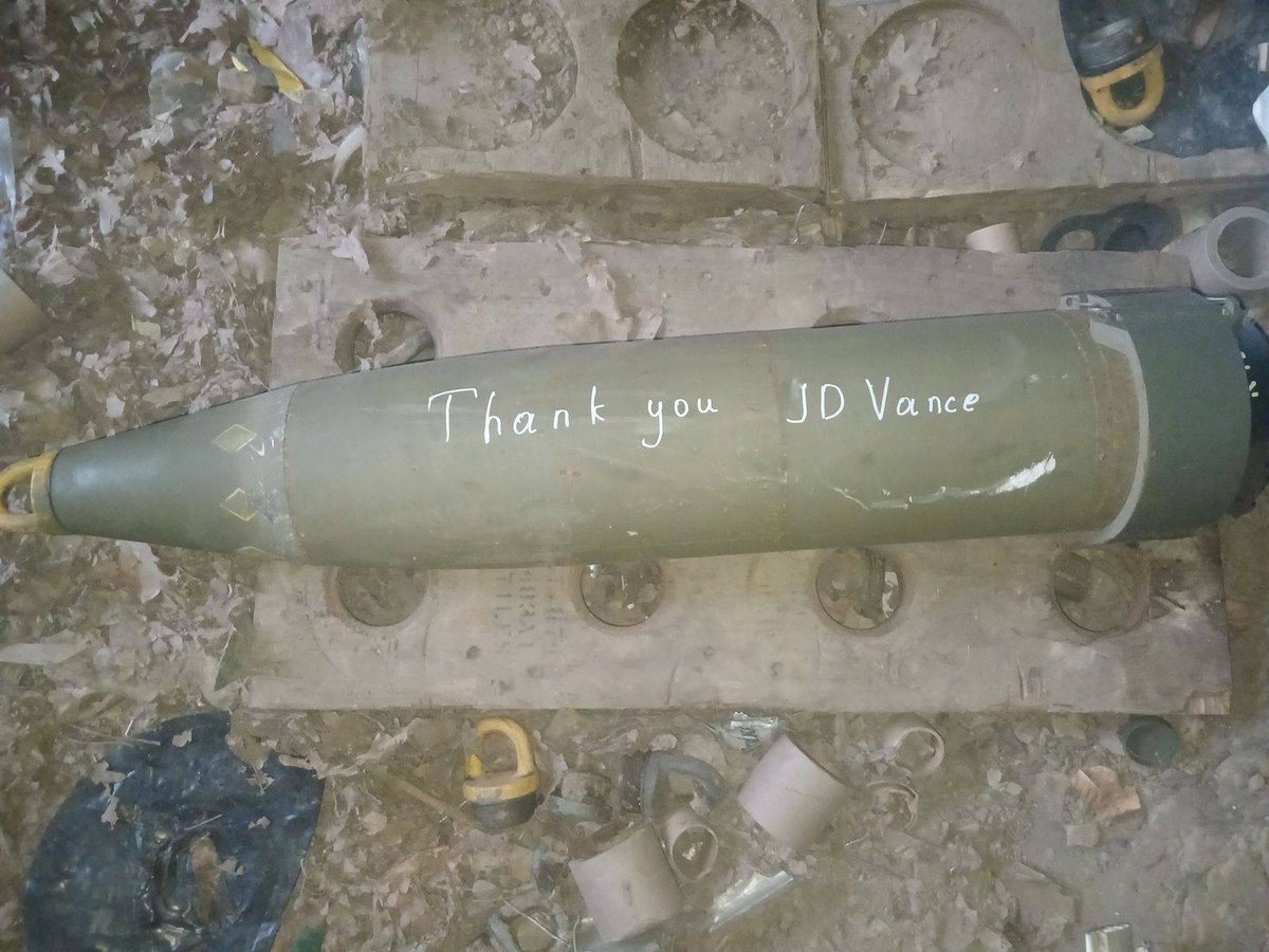 dim0kq's tweet image. I would like to take the time to properly say big THANK YOU to the @VP JD Vance.

Thank you for your continued efforts to bring peace to the Russian soldiers. We are delivering  this 40kg peace warhead straight into their faces today.