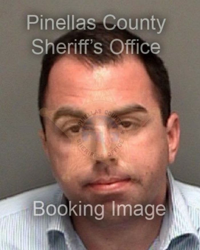 JUST IN— <a href="/ByronDonalds/">Byron Donalds</a> is paying money to sweaty &amp; obese democrat slob <a href="/PeterSchorschFL/">Peter Schorsch</a> to run fake news pieces against Donalds’ opponent James Fishback 

This is how Donalds is fighting back against the evidence that he was with Cory Mills during Mills’ prostitution scandal &amp;