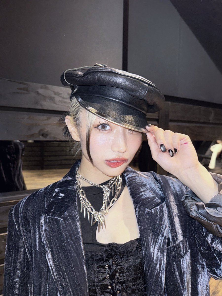 栞音【シーオン】 (@thaaanxxx) / Posts / X