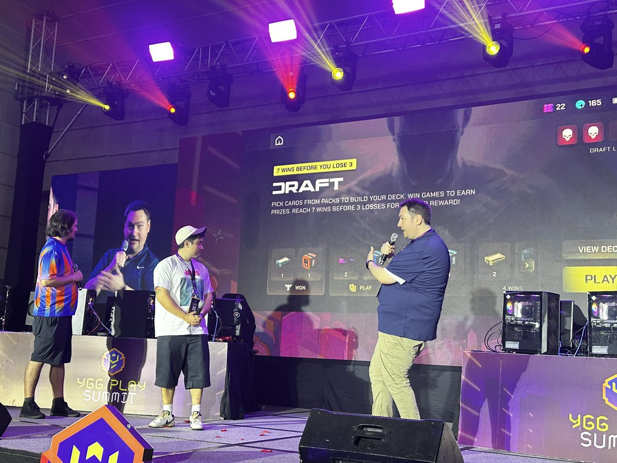 mookah_f's tweet image. Words alone cannot properly express how valuable @ParallelTCG&apos;s design team going to @YGGPlaySummit was.

Hanging out with players, sharing insights, showing features early, getting face-to-face contact and feedback, working and ideating in the same room instead of being on a…