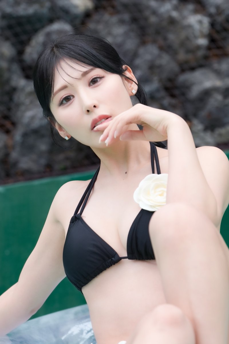 RT @GX1____: ご所望のお写真です🙇 35歳に見えないとよく言われるそう