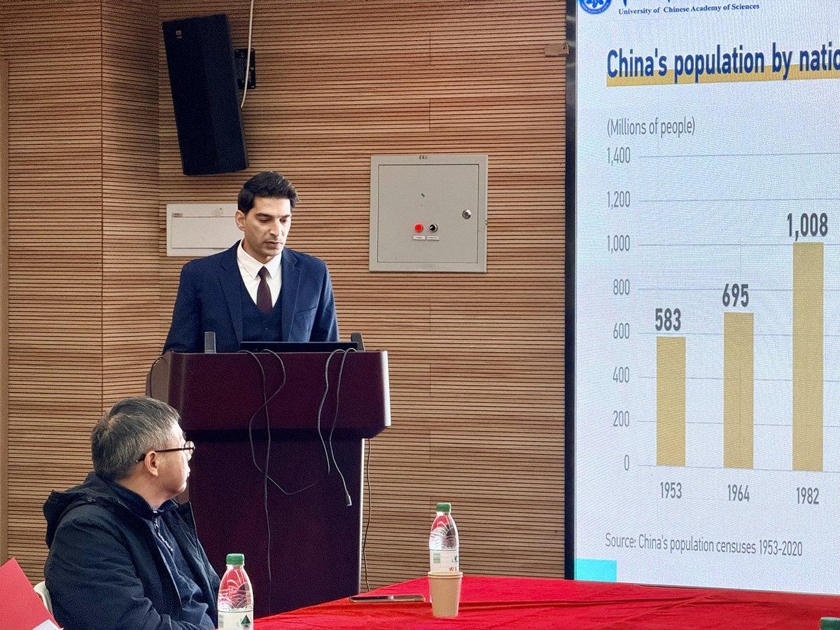 JasimKhan38's tweet image. The final chapter: written, defended, and approved.

My PhD journey was tougher and more rewarding than I ever imagined. Thank you to everyone who was there for the triumphs and the heartbreaks. On to the next adventure!

#PhD #PhDone