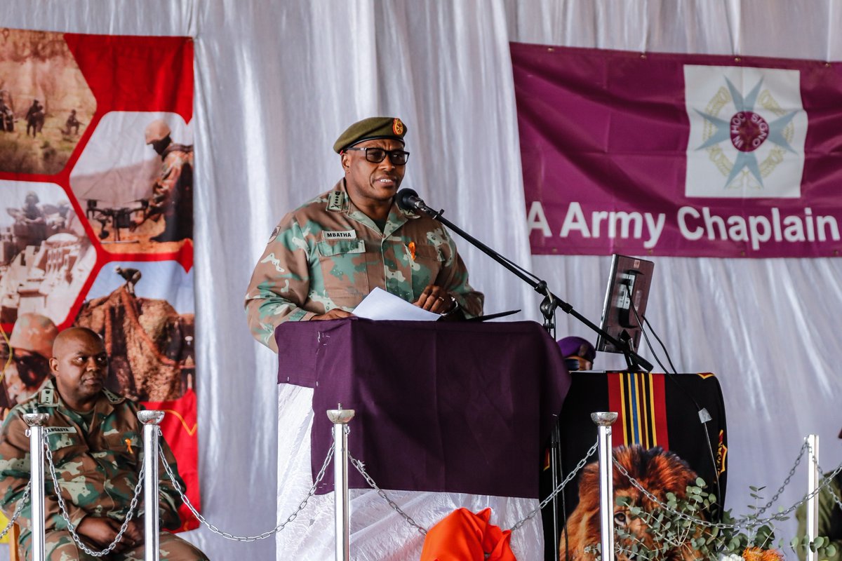 SANDF_ZA's tweet image. #SAArmy Article || Exercise VUKUHLOME IV || Thanksgiving Service Gives Thanks to the Lord and Remembers the Fallen.

facebook.com/share/p/16ZVgQ…

#SANDF
#SAArmy
#PrideOfLions
#ExerciseVUKUHLOME_IV