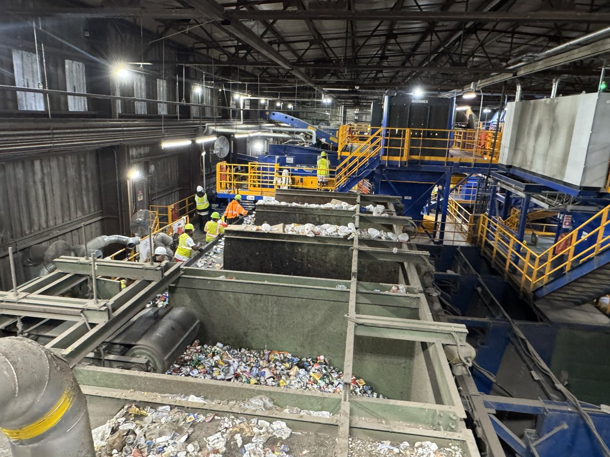 SWANA's tweet image. The MRF recently received a SWIFR grant to expand plastics sorting. Like many facilities, it faces contamination challenges—especially vapes entering the stream—but a new vape collection program aims to reduce this issue. 🚀

#Recycling #ResourceManagement