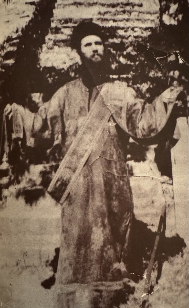 dttwzine's tweet photo. "Say the prayer fervently; struggle mightily; abstain; pray; wear simple, humble clothes; read spiritual books; get up at night and pray in order to be warmed and become as sturdy as a rock. This is also how I, the wretch, used to struggle when I was still in the world; I secretly got up at night and did metanoias; I prayed and our Panagia miraculously intervened for me, the lowly one."

Geronda Ephraim of Arizona
Counsels from the Holy Mountain // page 192