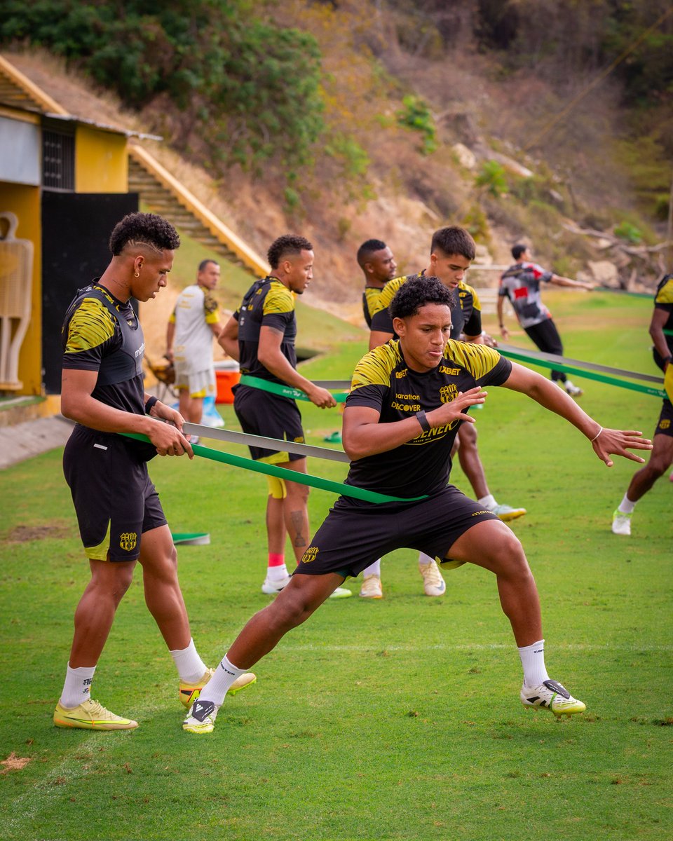 BarcelonaSC's tweet image. ¡Inicia Práctica de lunes por la mañana!

#BarcelonaSomosTodos