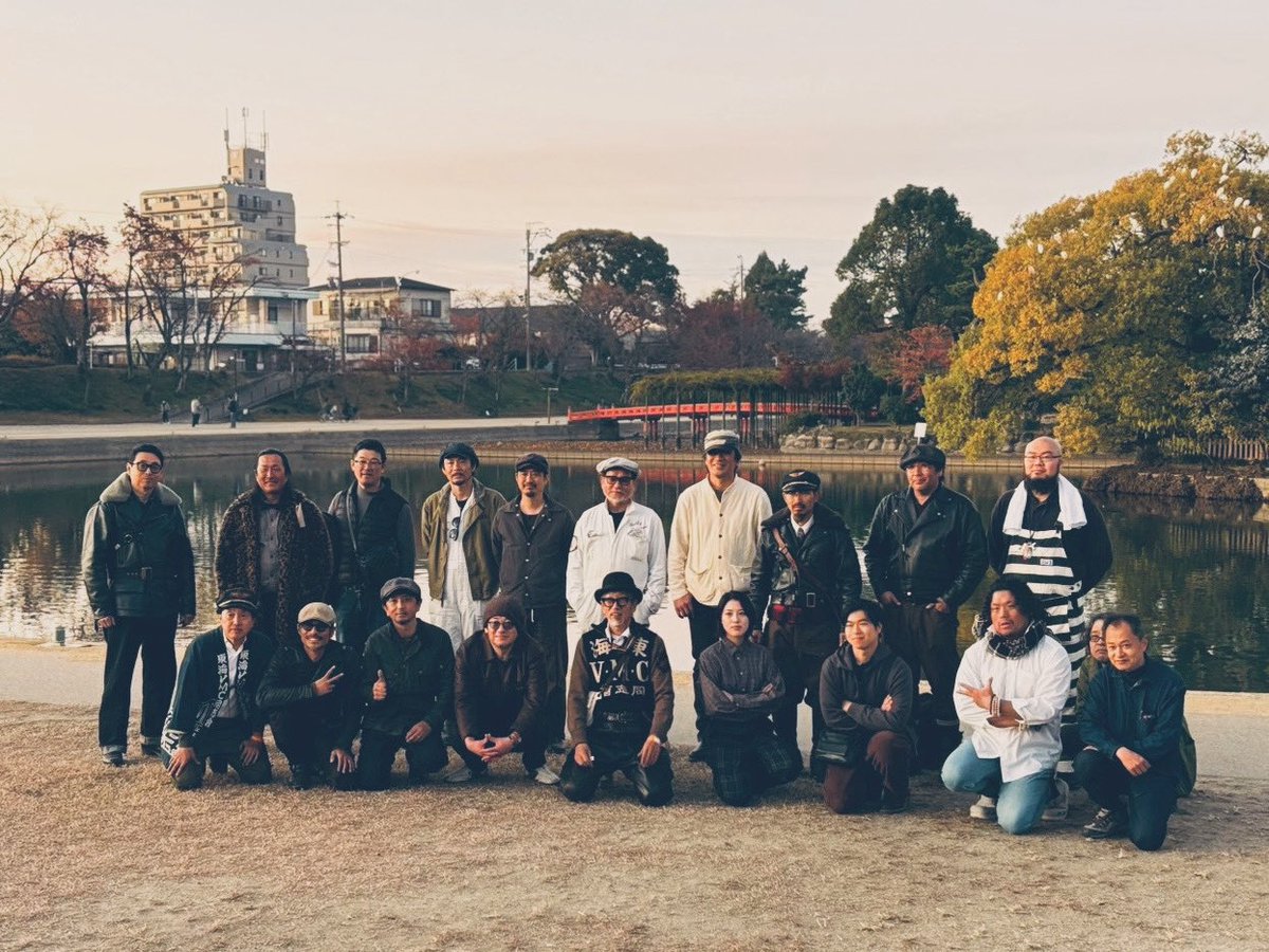47vhc's tweet photo. ビンテージバイクランin津島に行ってきました！僕のハーレーを展示しながら、VINTAGE BIKE RUN in TSUSHIMA公式PVの撮影もさせて頂きました。1910年代のバイクは興奮しました🔥オリジナルビンテージ最高

#ハーレー #ビンテージ #バイク #ビンテージバイクランin津島 #映像制作 #drone https://t.co/hdiPBIgdRa