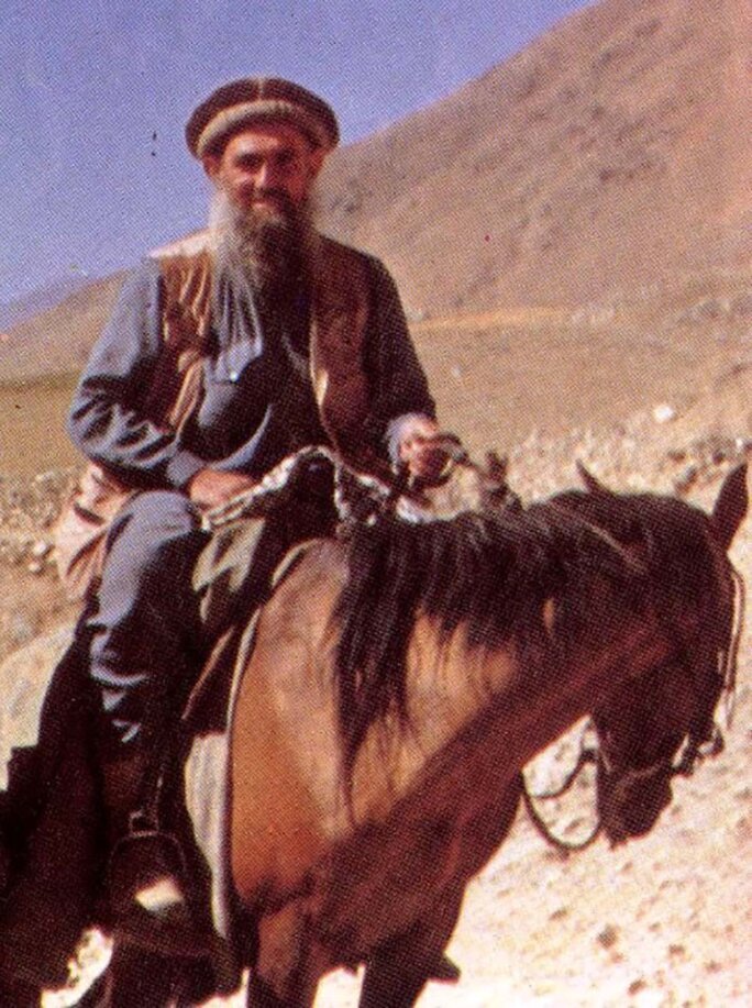 36 years ago today, Abdullah Azzam was assassinated. Till this day, there isn't any definitive answer on who did it.

According to <a href="/Hegghammer/">Thomas Hegghammer</a>, who wrote *the* book on Azzam, he suggests most likely culprit was either the Pakistani or Afghan intelligence services.