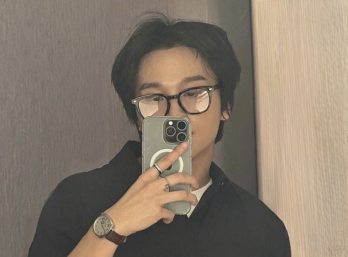 hcjsxx66's tweet image. 👓