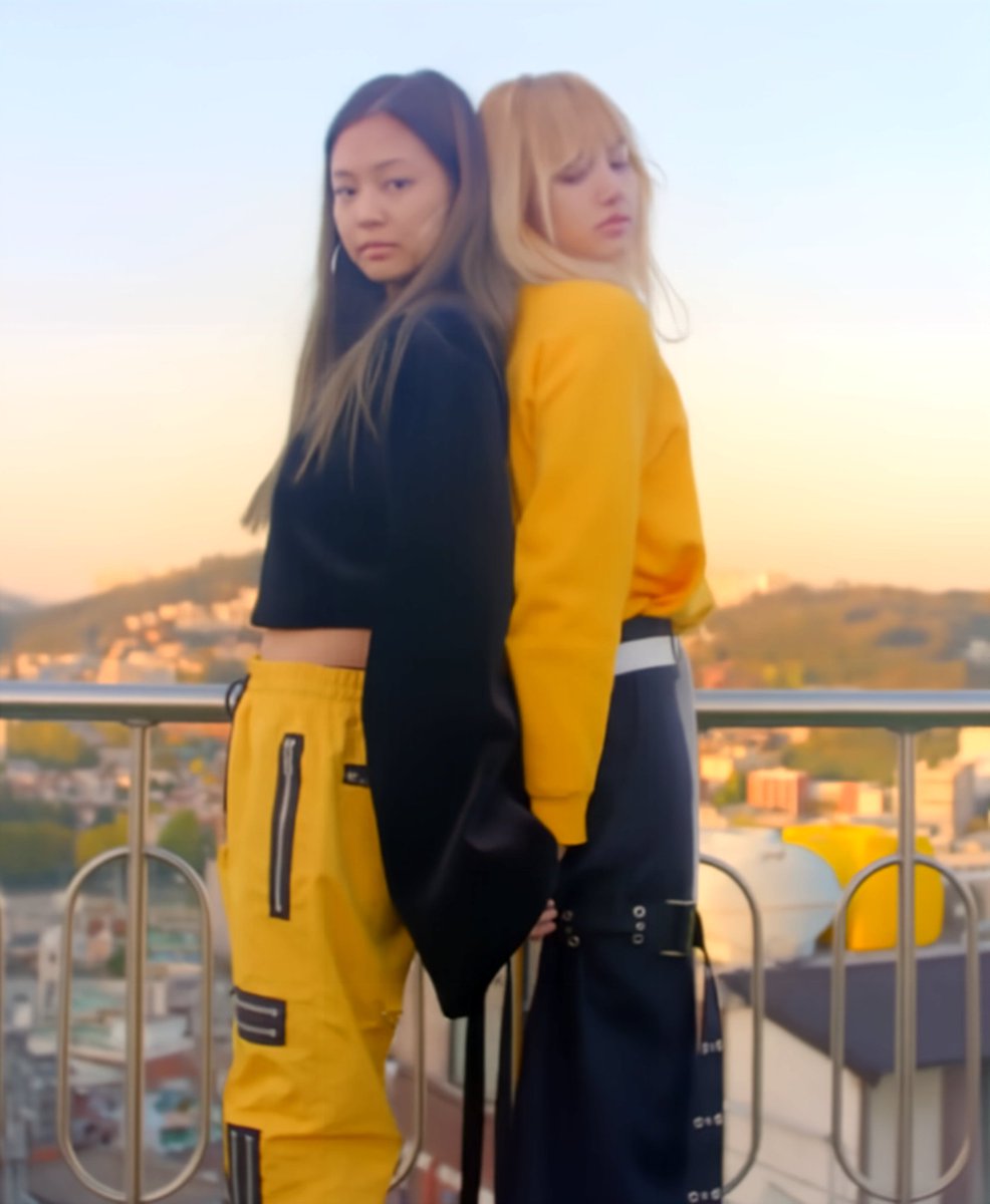 lidd1992's tweet image. 😆😆