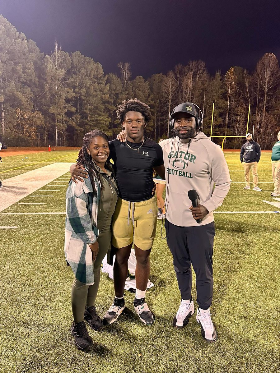 Tay Franklin tweet media