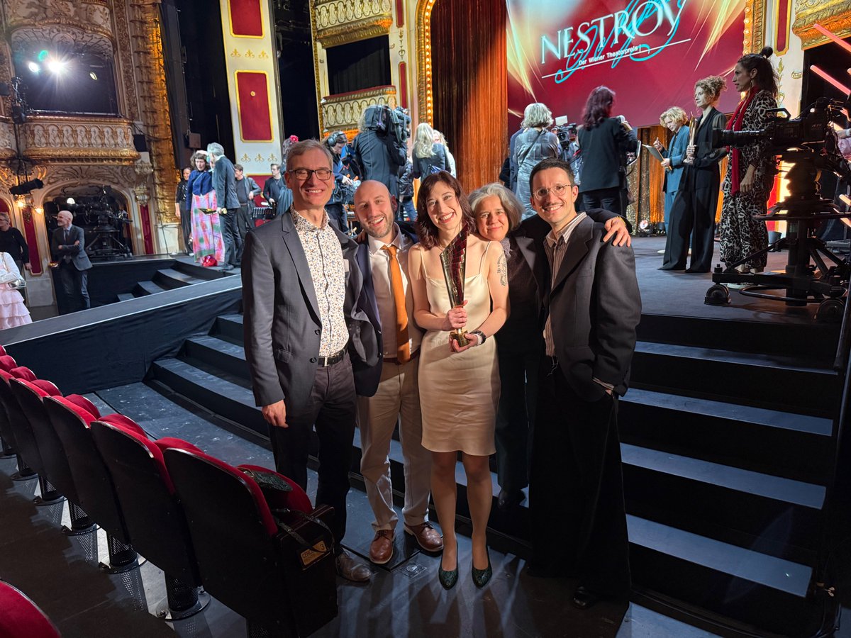 PatBateira's tweet photo. Couldn't be happier! Best Play/Authors at the Nestroy Theatre Awards (Vienna) went to Eve Leigh for Verbranntes Land (Salty Irina)! It is the second year in a row a play I work on with Schauspielhaus Wien gets the Best Play award at Nestroy. Amazing! https://t.co/jJgybz7N4P