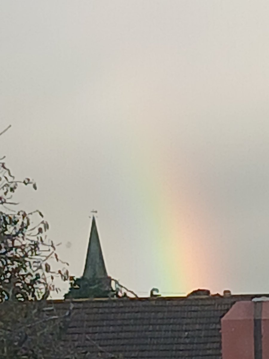 <a href="/GodlyAction/">GodlyAction</a> I wake up and say good morning to God, Jesus, and the Holy Spirit. I have set prayer times, and then I pray throughout the day, with thanksgiving and praise.
This was my view this morning, He listens and lets us know He is with us.