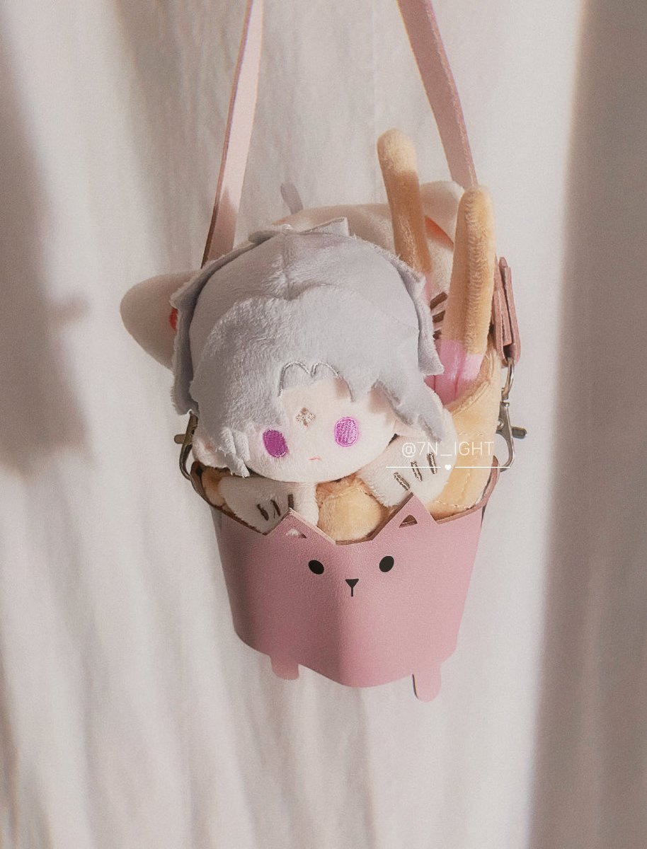 ⊹₊夜🌸₊⁺ tweet media