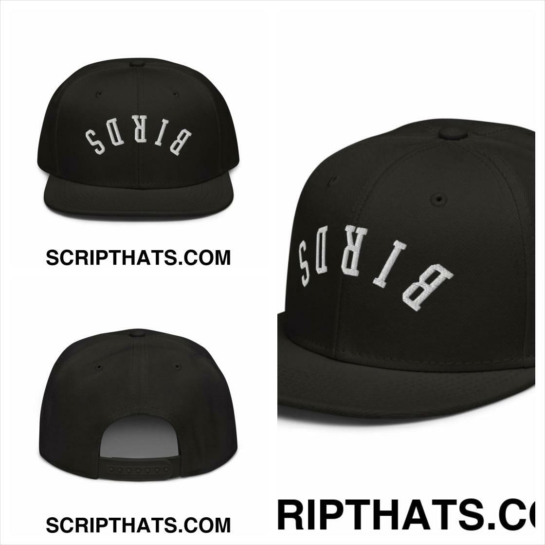 ScriptHats's tweet image. Elevate your style with the Upside Down Birds Embroidered Flat Brim Brill Snapback Hat—where comfort meets creativity. Make a statement wherever you go. #SnapbackStyle #EmbroideredFashion

Shop Now scripthats.com/products/upsid…