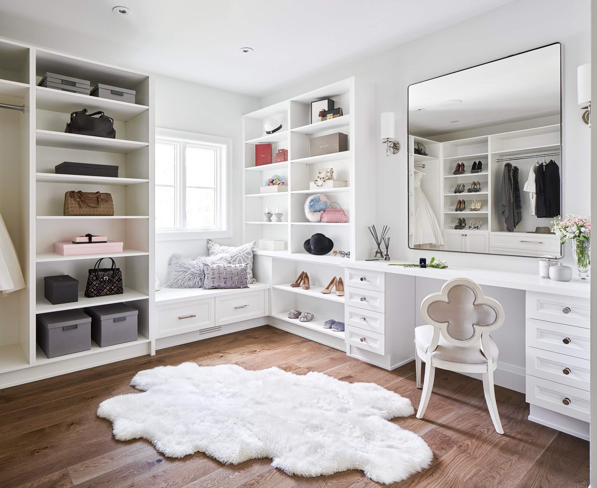 AstroDesign_Inc's tweet image. A dressing room designed for everyday luxury.
Custom millwork, smart storage, and a vanity crafted for how you live.
Thoughtful design makes all the difference. ✨
#AstroDesignInc #DesignBeyondTime #CustomMillwork #LuxuryInteriors #WalkInCloset
Photography by @jvlphoto