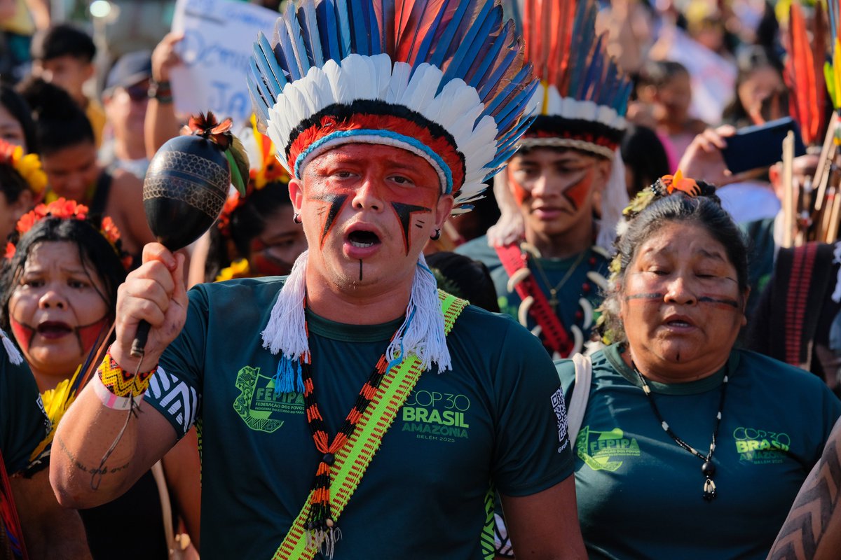 Ora che ci abbiamo dormito sopra, qualche considerazione in più sul flop della Cop30.

1) Le aspettative contano. A Belém si era arrivati aspettandosi poco, in molti più interessati alle proteste che al negoziato. Poi il Brasile ha lanciato la proposta della roadmap. Che non era