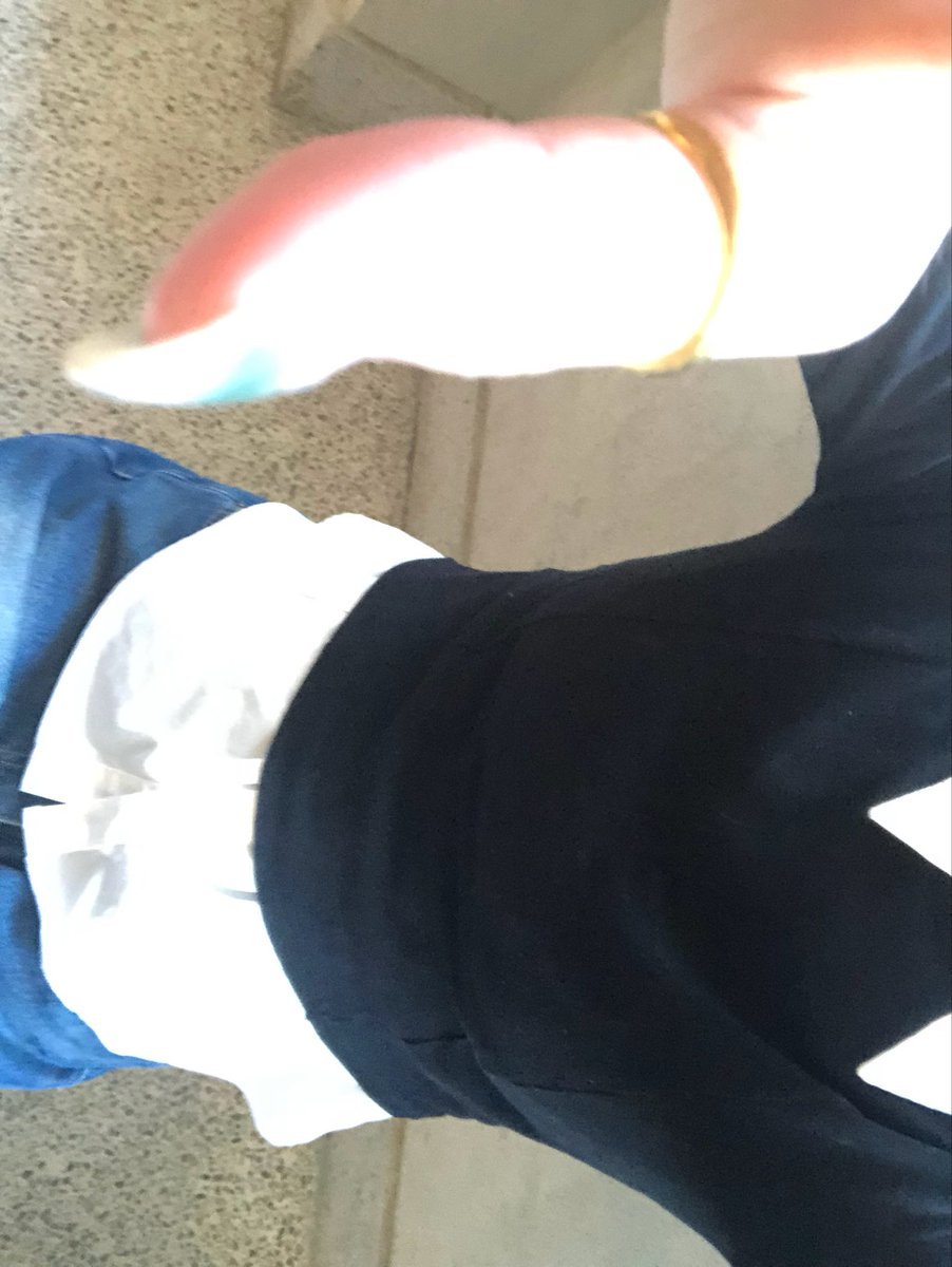 sumeov's tweet photo. ✌️😗 https://t.co/y6OUQbQY9n