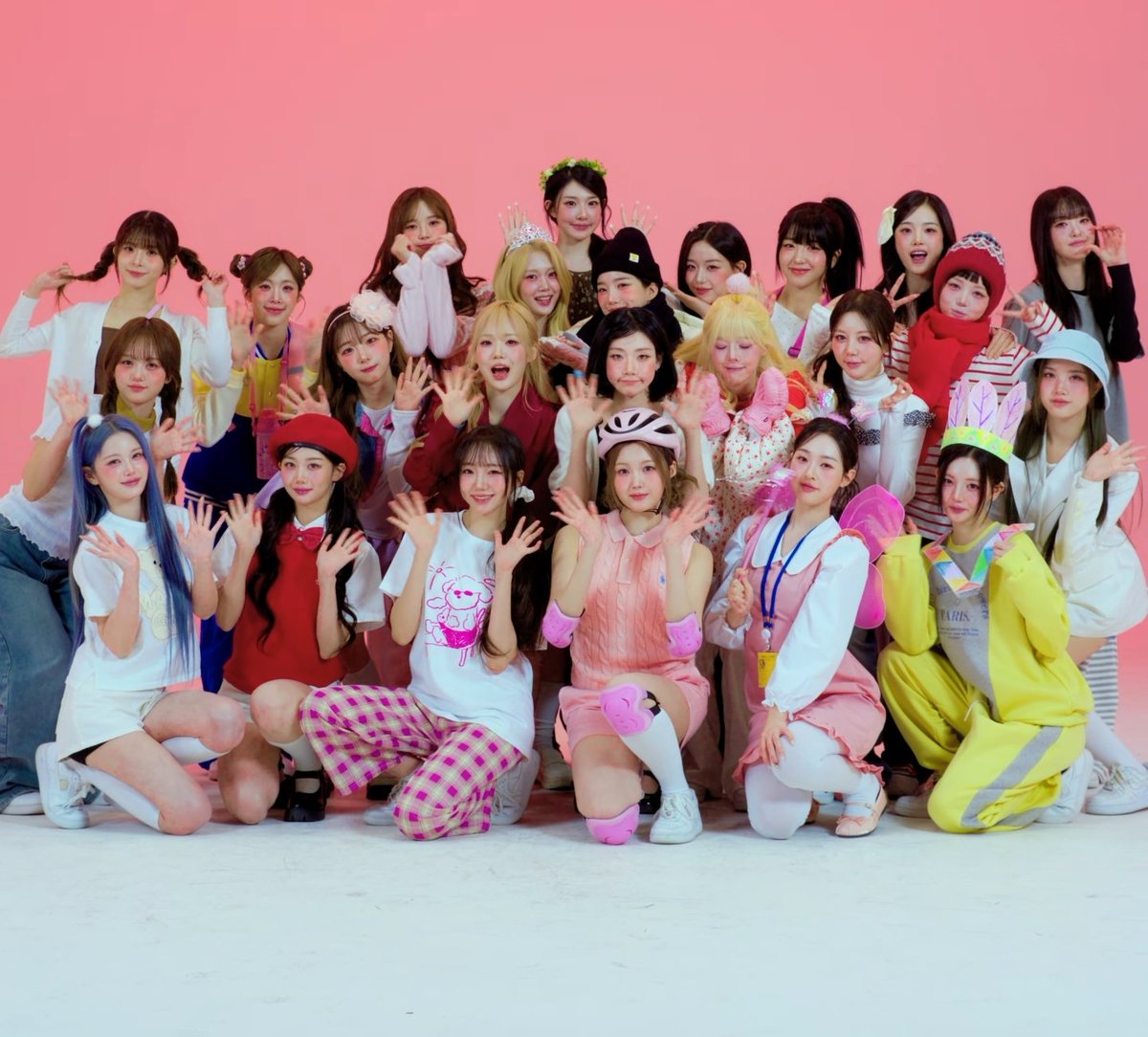 soxinzchild's tweet image. my forever 24