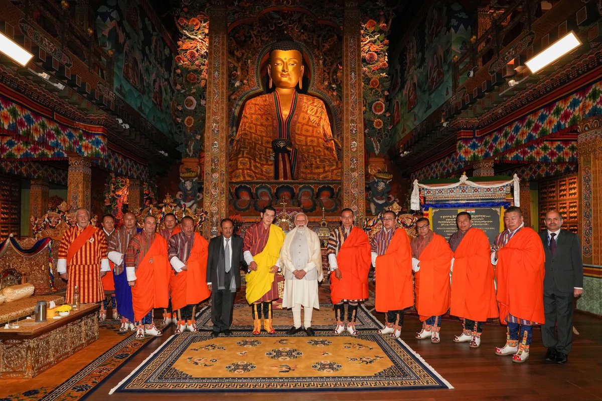 ལས་སྐྱིད་རྡོ་རྗེ tweet media