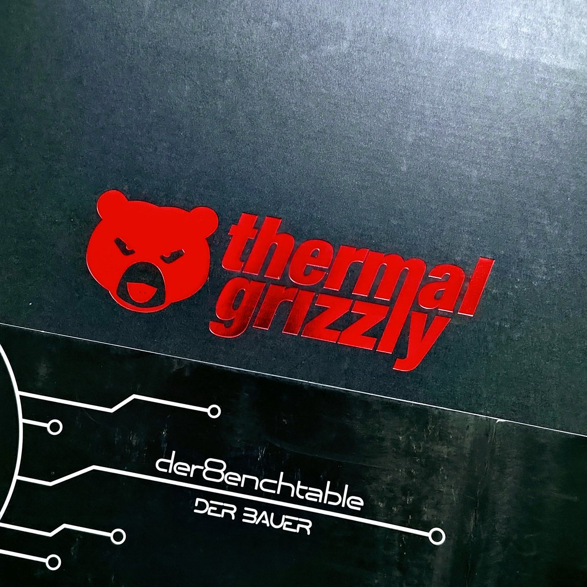 mramzi's tweet image. Thermal Grizzly der8enchtable, the first piece in MENA region.

It has finally arrived after being held in Egyptian customs for almost a month.

#ThermalGrizzly #Thermal #GermanEngineering #der8enchtable #der8auer #elmor #Benchtable #activePCB #testbench #Texh #Texhnology #Review