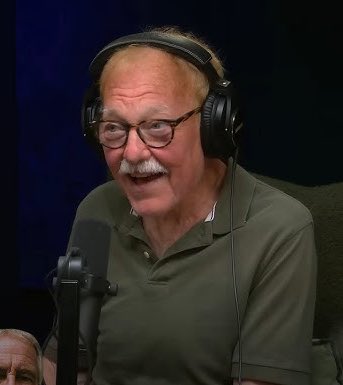 ObtainerOfRareAntiquities tweet media