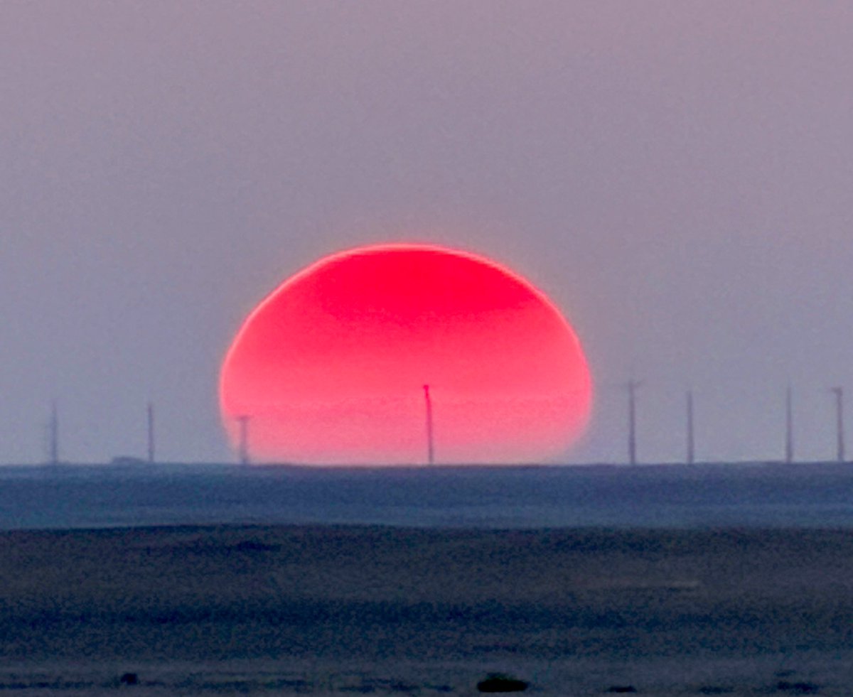 Aautoprivate's tweet image. جواز      ڈھونڈ     رہا      تھا    نئی   محبت    کا
وہ کہہ  رہا  تھا  کہ  میں اس کو بھول جاؤں گی

پروین شاکر

#MiK📸