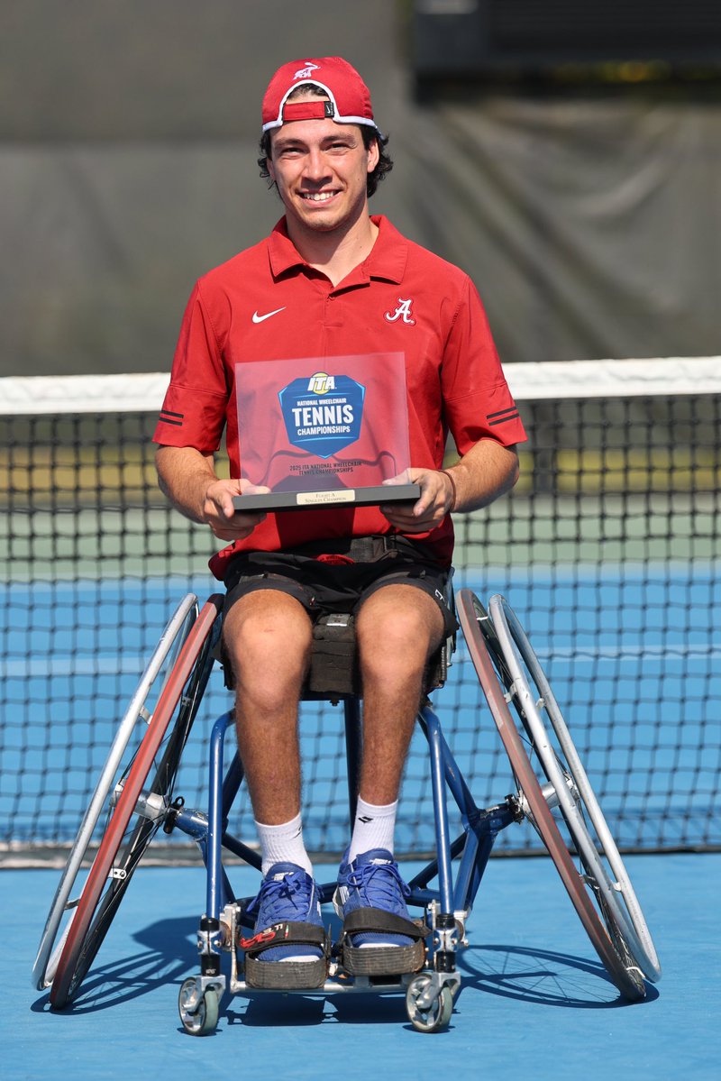 NCAA's tweet image. Collegiate wheelchair tennis made a statement at the @NCAATennis Championships in Orlando! 🎾🤩

#NCAATennis x #ParalympiansMadeHere
