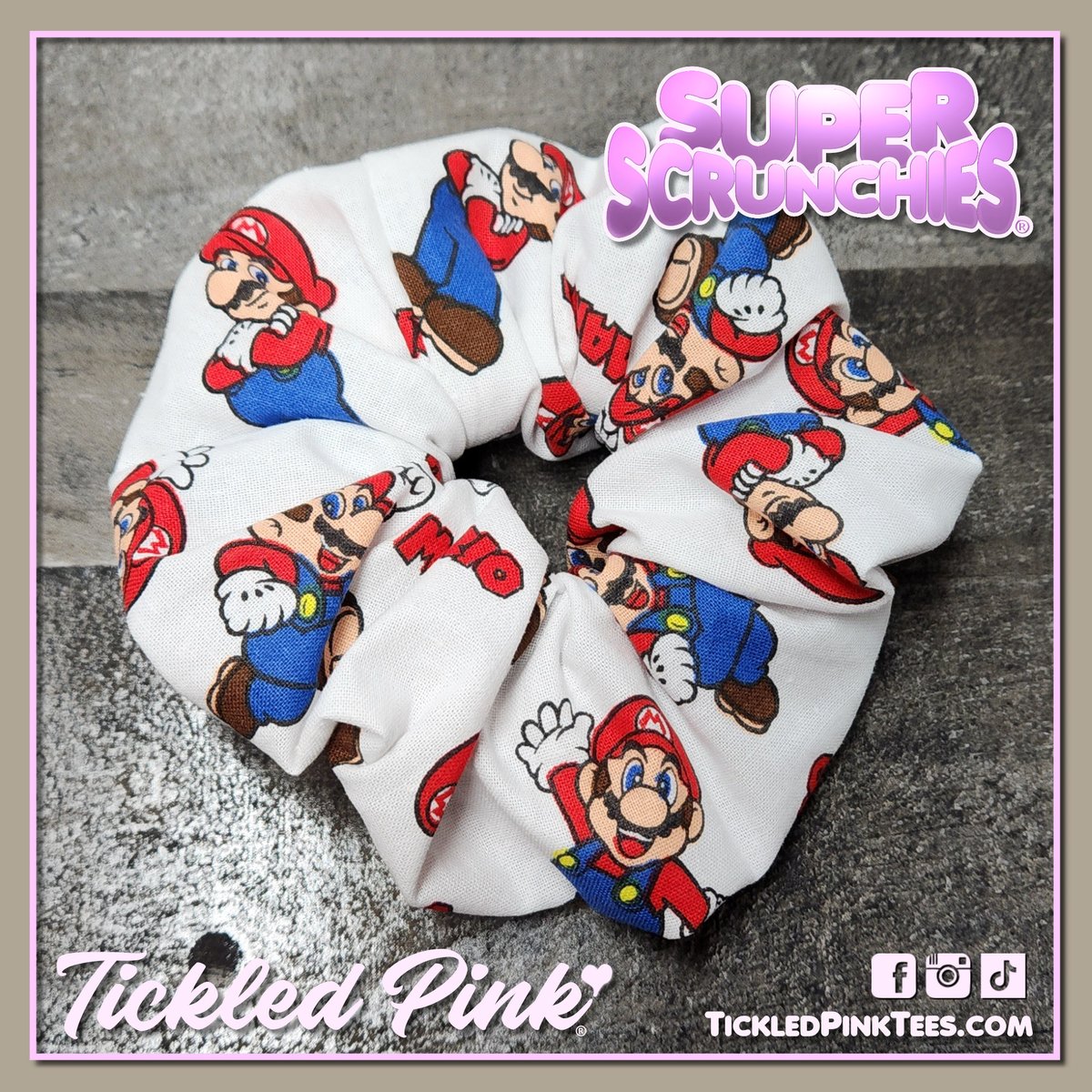nibblesbakery's tweet image. tickledpinkteez.etsy.com/listing/179010…
Tickledpinkteez.etsy.com #StockMarket #Christmas #scrunchies #Nintendo #Mario