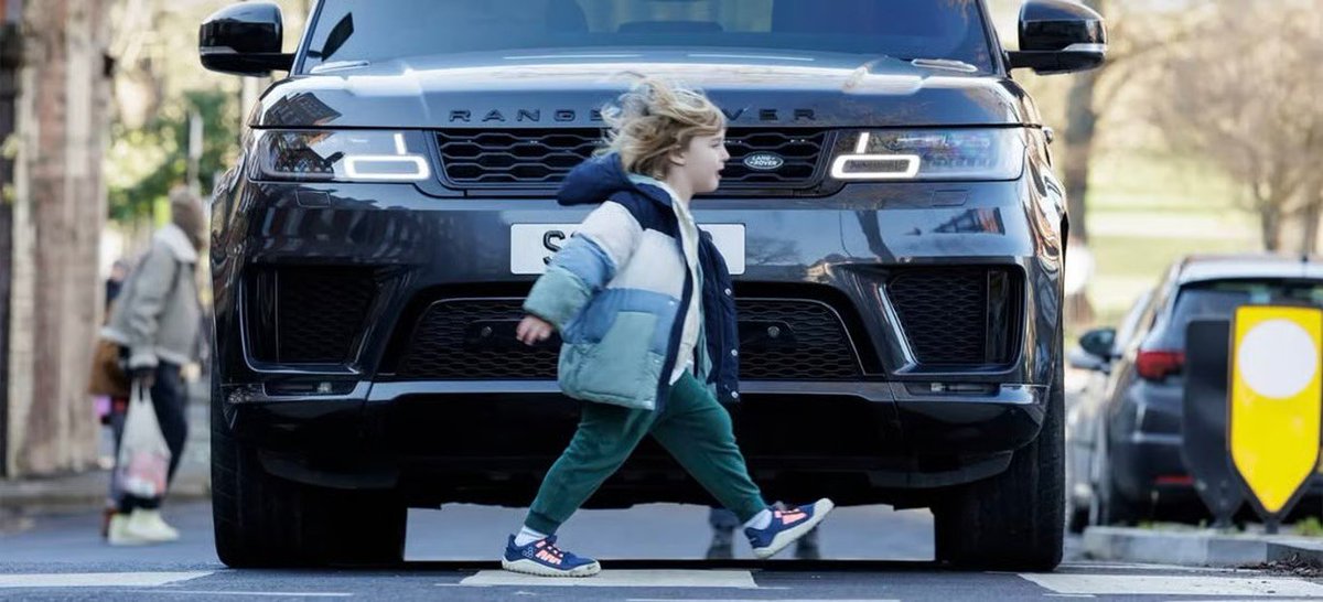 1️⃣ We’re living through a crisis we barely see.🚨 

Over 1M people die in car crashes each year. Hundreds of thousands more from car pollution. Behind these tragedies lies an ideology shaping our streets and our safety.

We need your help to expose #CarSupremacy