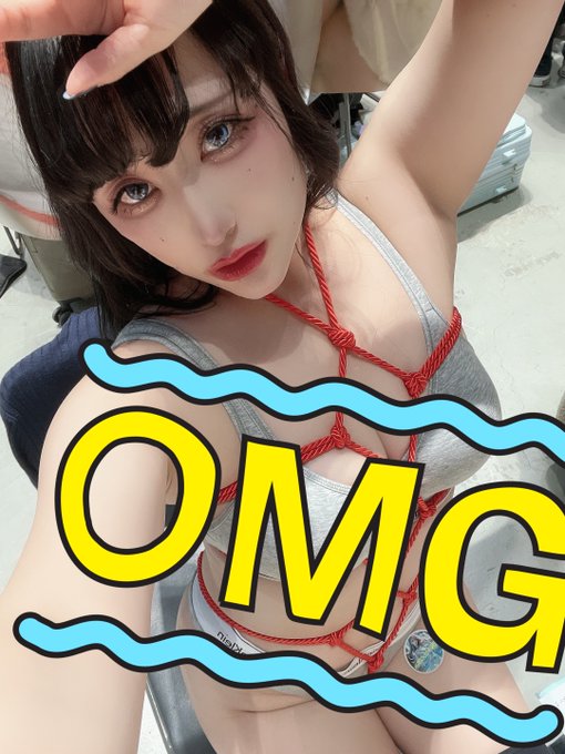 Twitterのコスプレ画像15