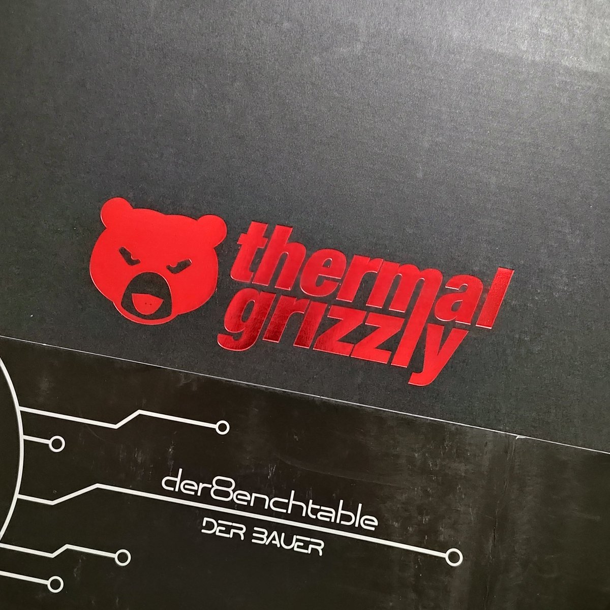 ArabOverclocker's tweet image. وصول أول منصة Thermal Grizzly  der8enchtable في منطقة الشرق الأوسط وشمال أفريقيا!

بعد انتظار طويل، وصلت أخيرًا الينا، وذلك بعد احتجازها في الجمارك المصرية لما يقارب الشهر.

#ThermalGrizzly #Thermal #GermanEngineering #der8enchtable #der8auer #elmor #Benchtable #activePCB