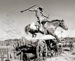 SobbinWammin's tweet photo. 🎬🤠Before becoming a Western film icon, Slim Pickens made his name in the rodeo arena, performing high-risk stunts on horses like Dear John that showcased true cowboy athleticism. https://t.co/uSDkEdzJKw