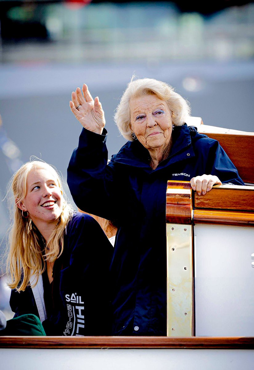 royalchildren_'s tweet photo. Princess Beatrix of The Netherlands and Countess Luana of Orange-Nassau sail on the Groene Draeck ship during Day two of Sail Amsterdam 2025, in Amsterdam, Netherlands ⛵ -August 21st 2025.
.
📷 : Patrick van Katwijk/@GettyImages
.
#PrincessBeatrix #CountessLuana https://t.co/s3srFCmLZQ