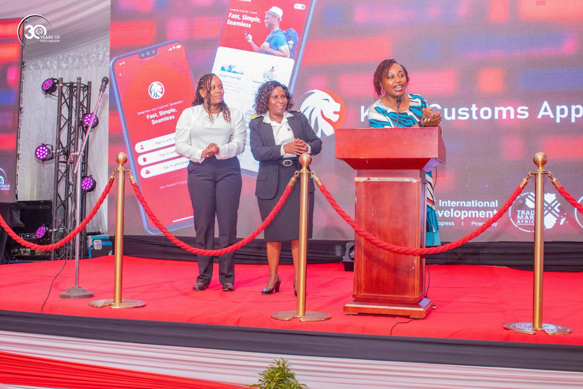 achiengca's tweet photo. @KRAcorporate
#GoFarGoTogether #KeepAfricaTrading
#eCustomsForAll https://t.co/r7h2c13GVW