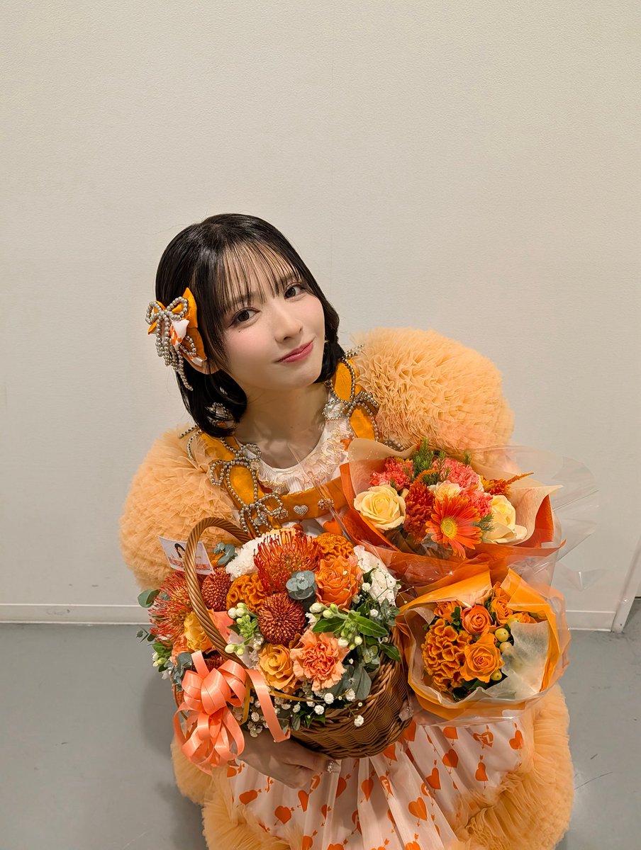 お誕生日に大好きな人たちと過ごせるって最高やなあ🧡 一生分くらいの