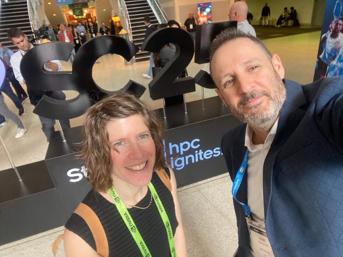 LightSolverCo's tweet image. Back from an amazing week at #SC25! Thank you to everyone who visited booth 5415, shared ideas, and explored how our optical LPU brings AI-powered, nanosecond PDE solving to HPC.

Great conversations, great community — we’re excited for what’s next.

#HPC #OpticalComputing