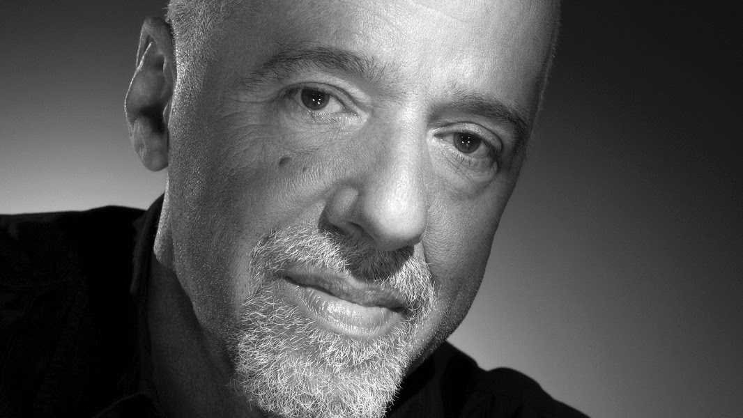 pensador's tweet image. “Não se deixe intimidar pela opinião dos outros. Só a mediocridade é segura, por isso corra seus riscos e faça o que deseja.”

— Paulo Coelho
