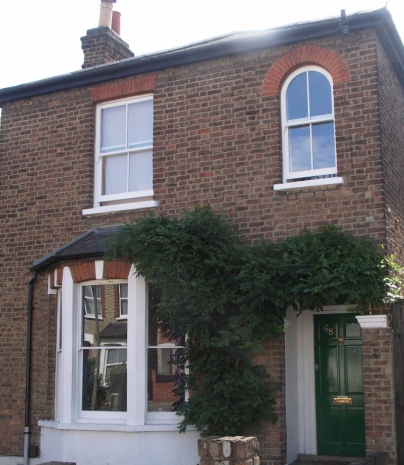 spstimber's tweet photo. We craft #bespoke #timberwindows to your exact needs - whether you live in an edwardian chateau, a victorian townhouse or a 1930's semi - whatever the style and period of your house, we'll match all the details! #HistoricHomes #TimberWindows
Let's Talk: https://t.co/nEYzAcHfvr https://t.co/O8dR12XmGW