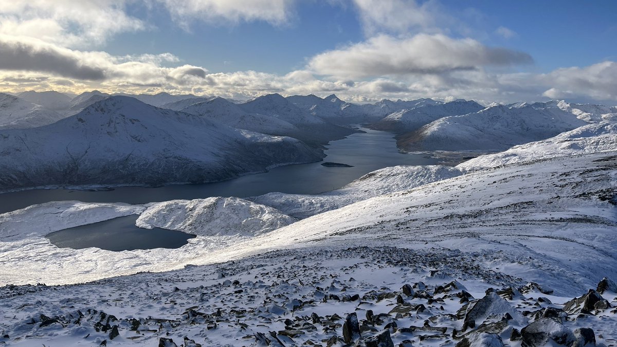 BruceRussell16's tweet image. A pretty special day climbing Spidean Mialich &amp;amp; Gleouriach last Thursday 

#thinkwinter 
#outandaboutscotland
