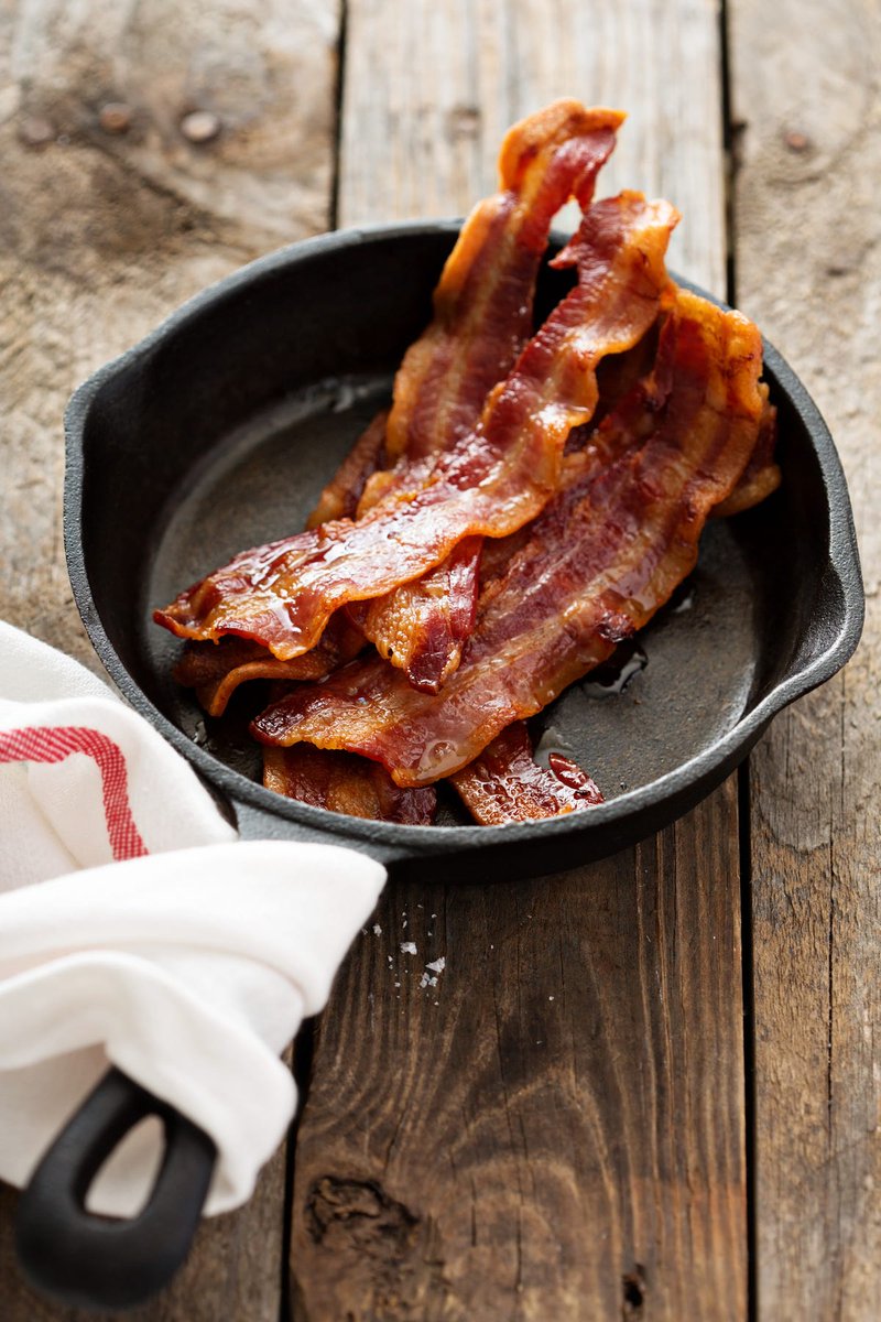 CommHappyDogs's tweet image. #bacon isn&apos;t good for #dogs.  It is a cause of pancreatitis... 🤒