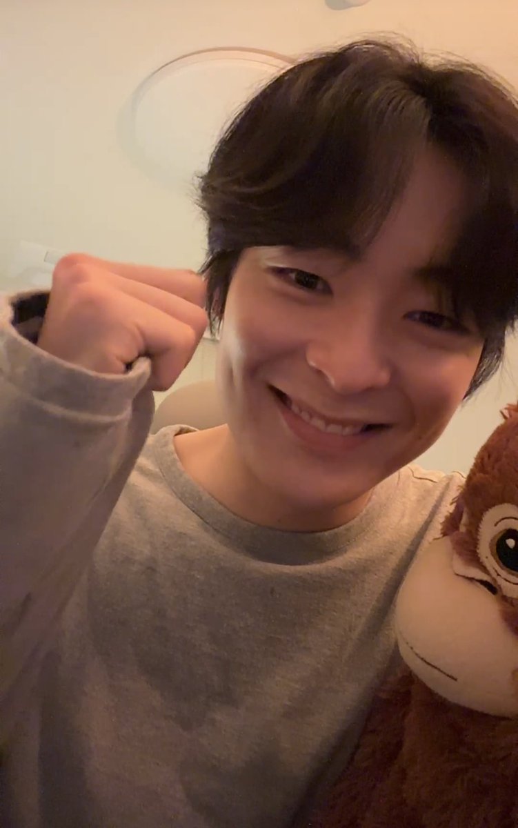 251124 건히라방 . . . 🥹🫧♡ 
사랑한가득주고떠나셧어