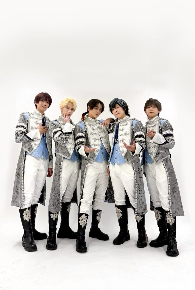 DaiKing_boy's tweet image. これからもKnightsの朔間凛月として⚔️
皆、これからもよろしくね💙